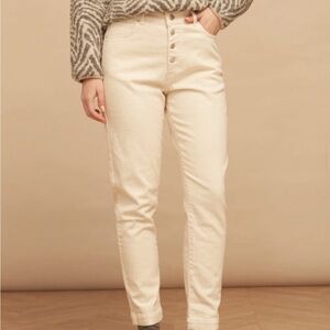 Ecru high waisted button denim
